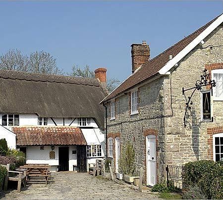 Compasses Inn Tisbury Dış mekan fotoğraf