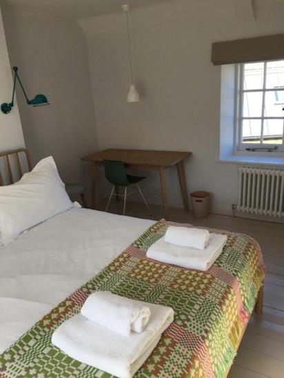 Compasses Inn Tisbury Dış mekan fotoğraf