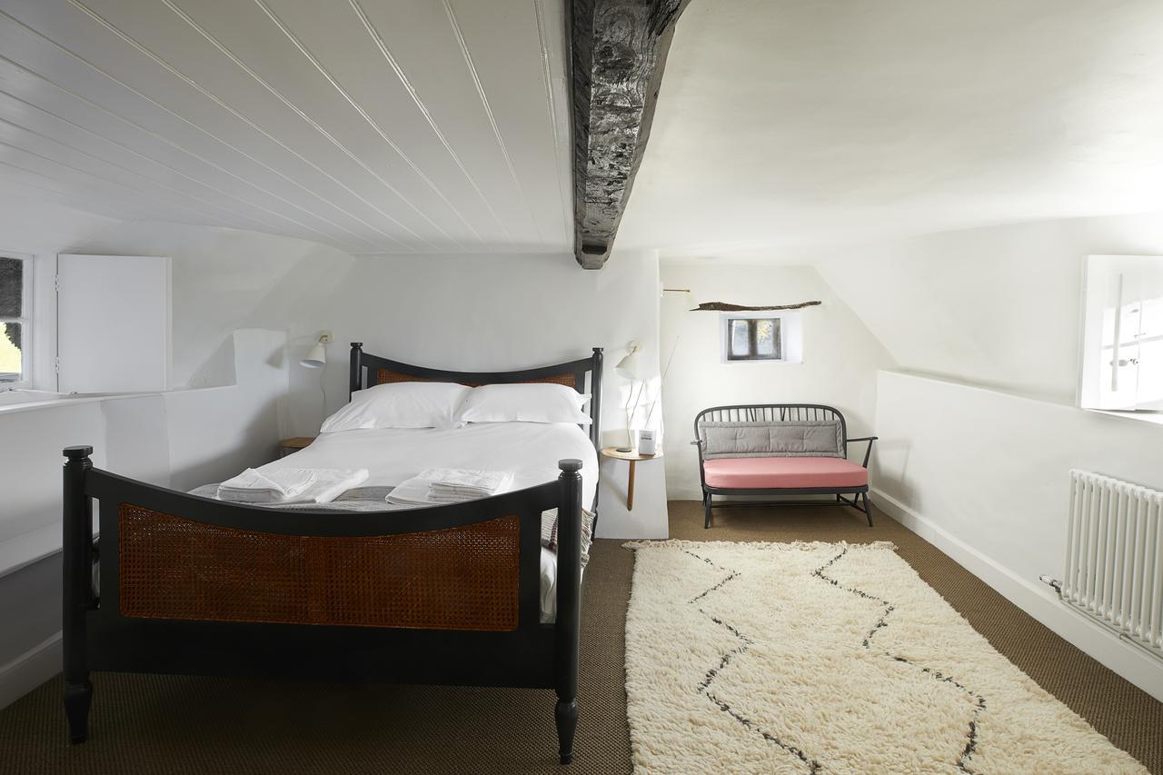 Compasses Inn Tisbury Dış mekan fotoğraf